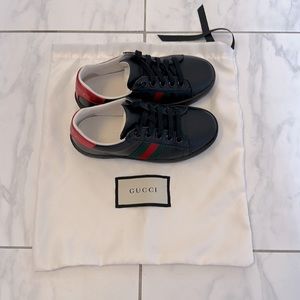 Gucci Kids Ace Leather Sneakers, Black, kids size 10M (27), Like New